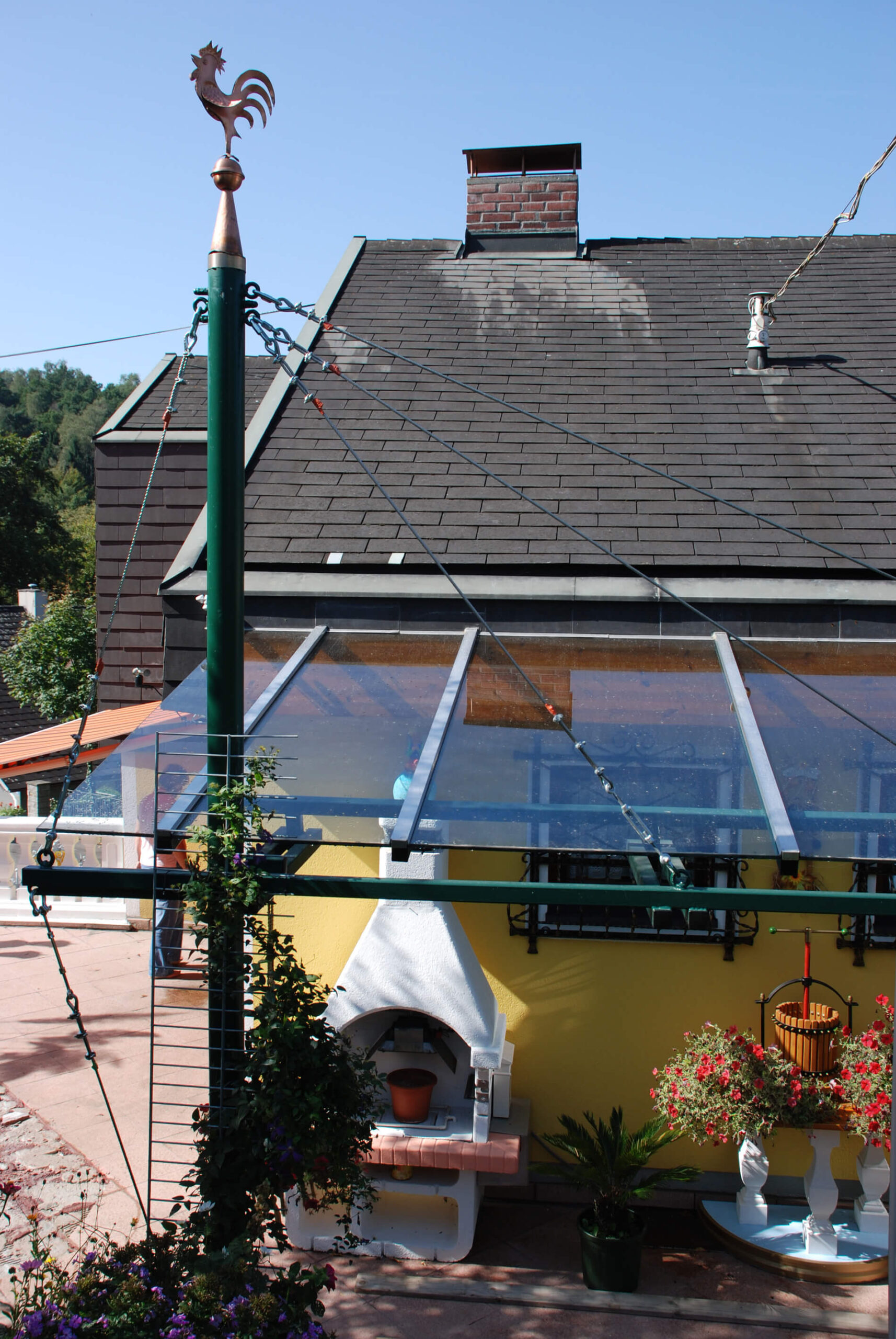 Wintergarten mit Glasüberdachung