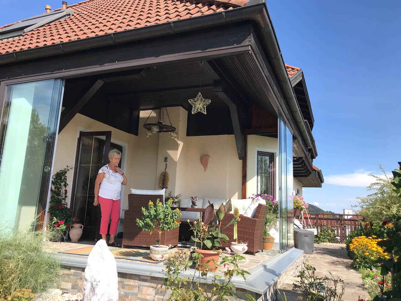 Terrasse mit Schiebetüre verbauen